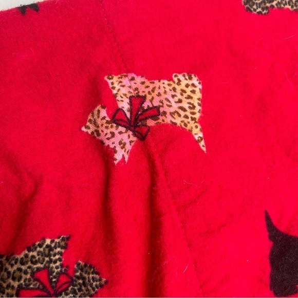 Charter Club 100% cotton red pajama top with Schnauzers size small - Picture 4 of 8